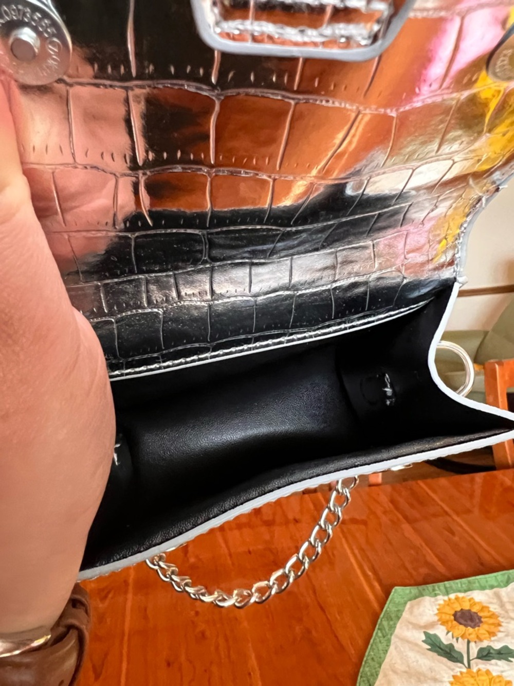 Mini Hand Bag - Picture 6 of 9
